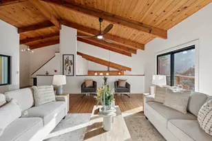 6689 Exeter Dr, Oakland, CA 94611 - Photo 13