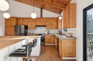 6689 Exeter Dr, Oakland, CA 94611 - Photo 21