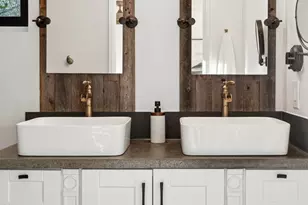 6689 Exeter Dr, Oakland, CA 94611 - Photo 31