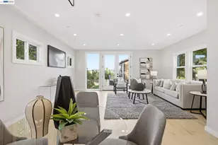 335 Hanover Ave, Oakland, CA 94606 - Photo 9