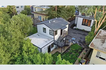 335 Hanover Ave, Oakland, CA 94606 - Photo 49