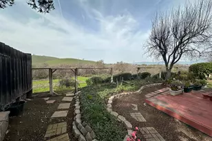 1109 Discovery Way, Concord, CA 94521 - Photo 25