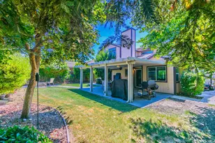 690 Woodard Way, Dixon, CA 95620 - Photo 9