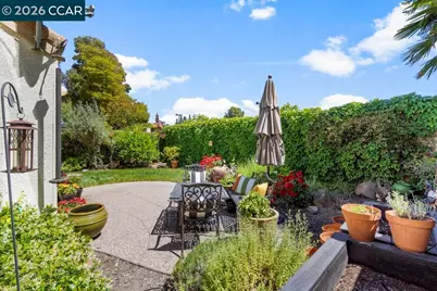 1086 Vista Pointe Cir, San Ramon, CA 94582 - Photo 23