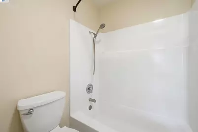 9 El Capitan Ln, Antioch, CA 94509 - Photo 15