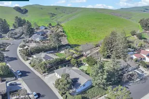 2448 Camino de Jugar, San Ramon, CA 94583 - Photo 13