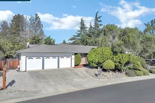 2448 Camino de Jugar, San Ramon, CA 94583 - Photo 5