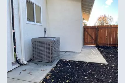 1832 Elkwood Dr, Concord, CA 94519 - Photo 31