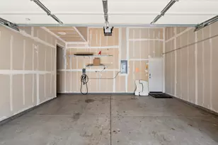 6466 Bayview Dr, Oakland, CA 94605 - Photo 49