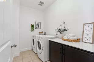 6466 Bayview Dr, Oakland, CA 94605 - Photo 47