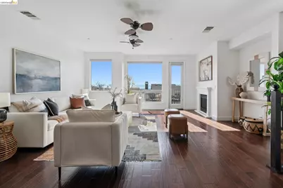 6466 Bayview Dr, Oakland, CA 94605 - Photo 5