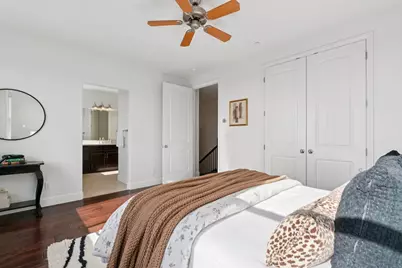 6466 Bayview Dr, Oakland, CA 94605 - Photo 29