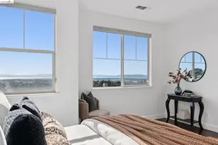 6466 Bayview Dr, Oakland, CA 94605 - Photo 31