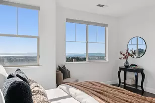 6466 Bayview Dr, Oakland, CA 94605 - Photo 31