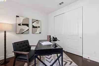 6466 Bayview Dr, Oakland, CA 94605 - Photo 43