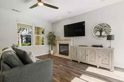 215 Santa Cruz Way, Mountain House, CA 95391 - Photo 9