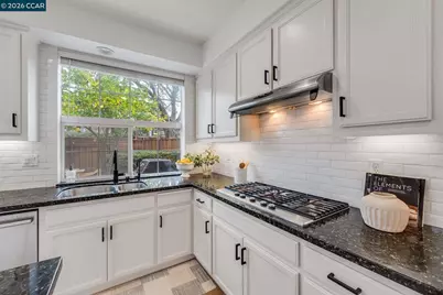 942 Monet Cir, Walnut Creek, CA 94597 - Photo 11