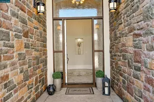 6010 Kolb Ranch Dr, Pleasanton, CA 94588 - Photo 7