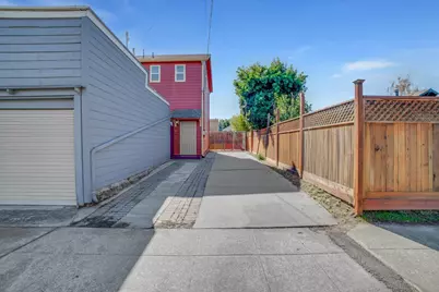 1821 Grand St, Alameda, CA 94501 - Photo 25