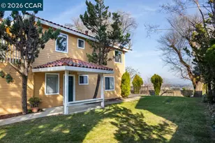 2542 Mockingbird Hill Rd, Walnut Creek, CA 94597 - Photo 1