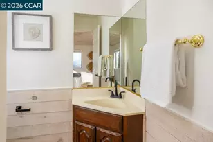 2542 Mockingbird Hill Rd, Walnut Creek, CA 94597 - Photo 11