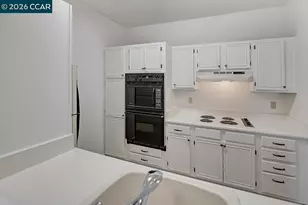 1860 Tice Creek Dr, Walnut Creek, CA 94595 - Photo 5