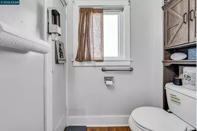 2628 Logan St, Oakland, CA 94601 - Photo 23