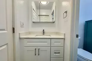 1022 Chestnut St, Oakland, CA 94607 - Photo 51