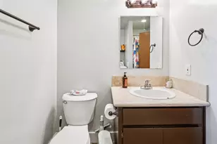 3839 Vineyard Ave, Pleasanton, CA 94566 - Photo 9