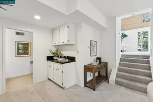 39 St Stephens Dr, Orinda, CA 94563 - Photo 19