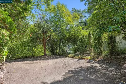 39 Saint Stephens Dr, Orinda, CA 94563 - Photo 35