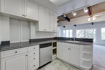 19100 Crest #107, Castro Valley, CA 94546 - Photo 11