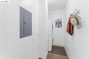 1201 Pine St, Oakland, CA 94607 - Photo 21