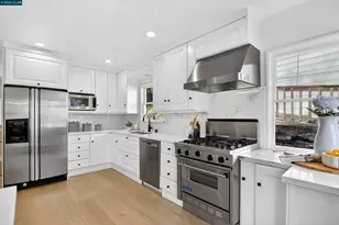 22 Las Palomas, Orinda, CA 94563 - Photo 11