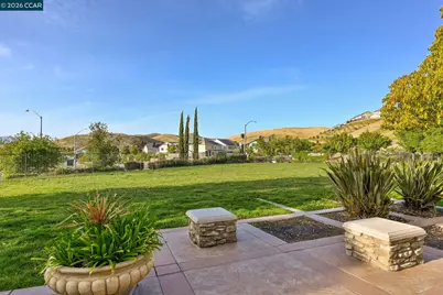 3827 Branding Iron Place, Dublin, CA 94568 - Photo 13