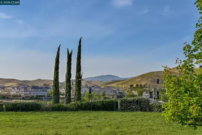 3827 Branding Iron Place, Dublin, CA 94568 - Photo 33