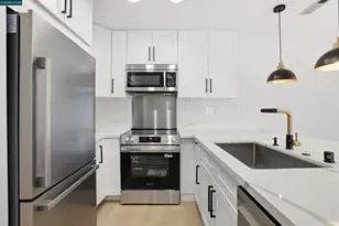 1077 Wesley Ct, Walnut Creek, CA 94597 - Photo 5