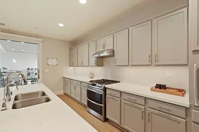 2885 Ellis Town Dr, Tracy, CA 95377 - Photo 11