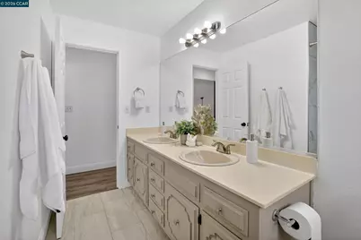 4310 Foothill Way, Pittsburg, CA 94565 - Photo 27