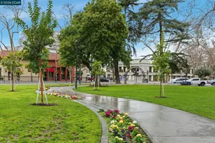 2142 Grant St, Concord, CA 94520 - Photo 37