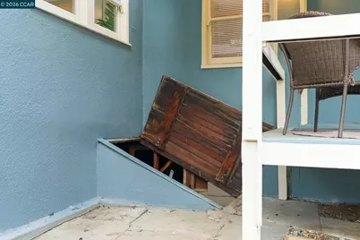 2142 Grant St, Concord, CA 94520 - Photo 33