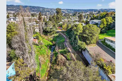 4343 Brookdale Ave, Oakland, CA 94619 - Photo 15