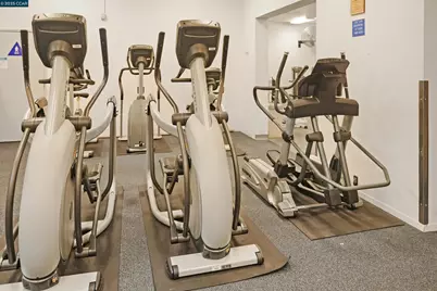 440 Civic Dr #203, Walnut Creek, CA 94596 - Photo 37