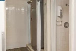 440 Civic Dr, Walnut Creek, CA 94596 - Photo 41