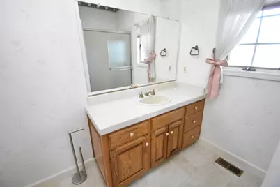 2350 Saint Anton Dr, Lodi, CA 95242 - Photo 19