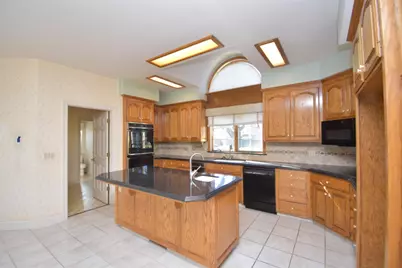 2350 Saint Anton Dr, Lodi, CA 95242 - Photo 13