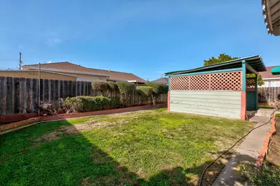 17437 Via Frances, San Lorenzo, CA 94580 - Photo 19