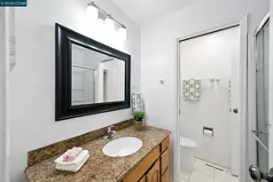 1014 Bancroft Rd, Concord, CA 94518 - Photo 29