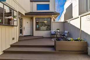 1875 Lamplight Ct, Walnut Creek, CA 94597 - Photo 5