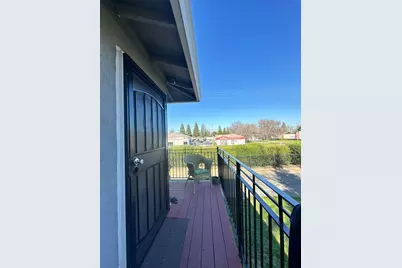 110 Del Rio Ct #4, Vacaville, CA 95687 - Photo 9